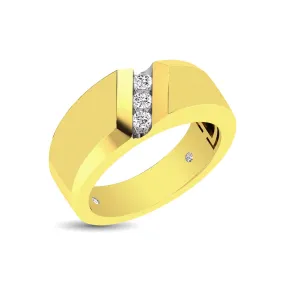 10K Yellow Gold 1/4 Ct.Tw. Diamond Three Stone Mens Band