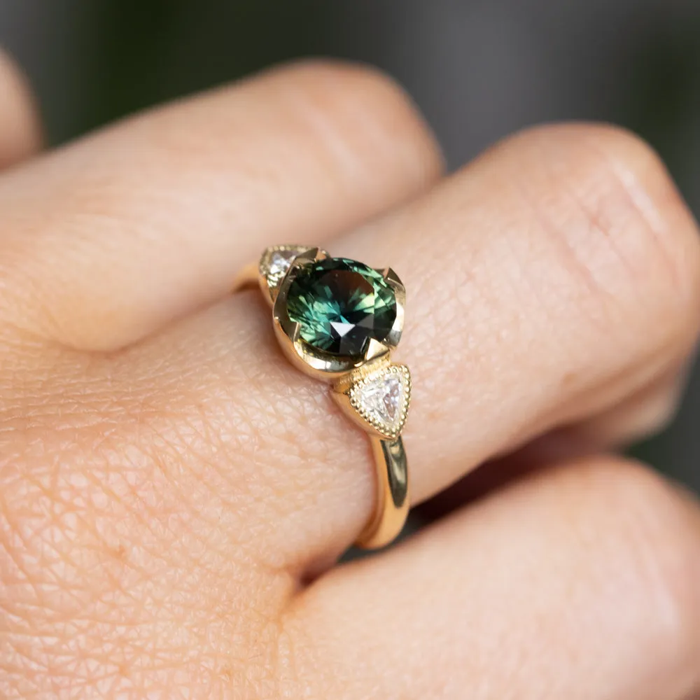 1.48ct Round Brilliant Green Australian Sapphire and Natural Trillion Diamond Antique Compass Set Low Profile Ring in 18k Yellow Gold