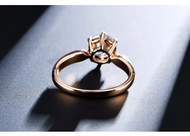 1.75ct Polished Austrian Crystal Rose Gold Ring