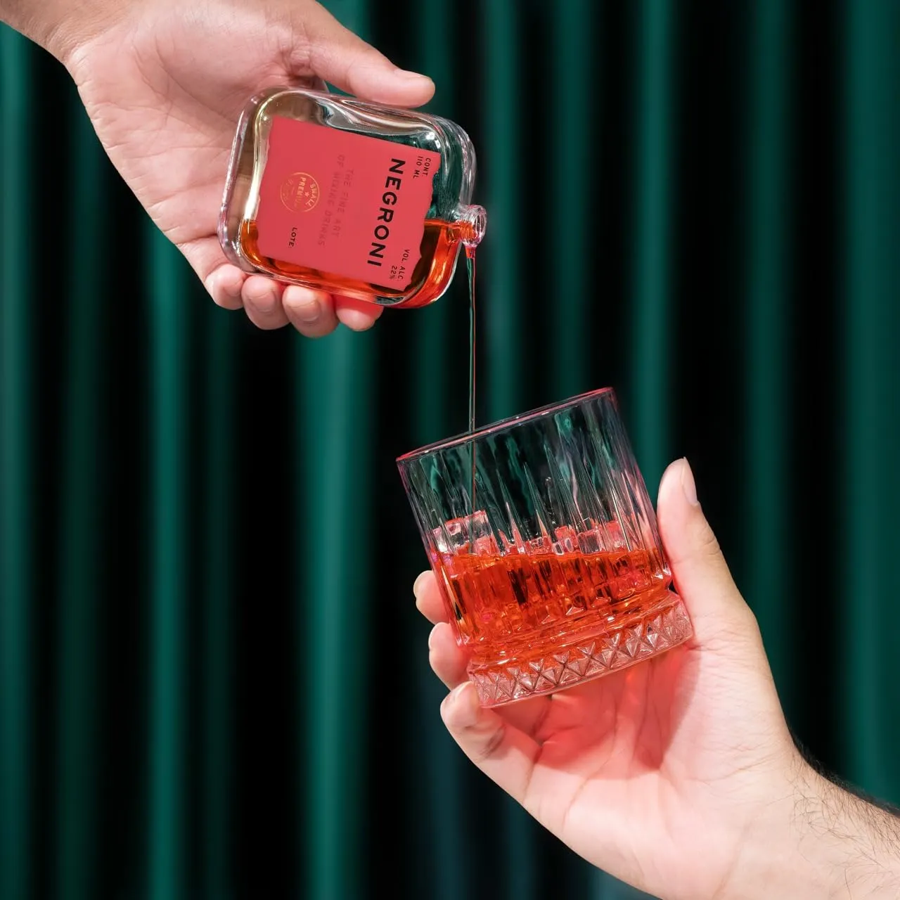 Bar&More | Sirius | Premium Whiskey Glass | Set of 6 | 330ml & 350g | Scotch, Bourbon, Textured, Crystal Glass | Whiskey Glassware Gift Set | Luxurious Lowball Glass Tumblers