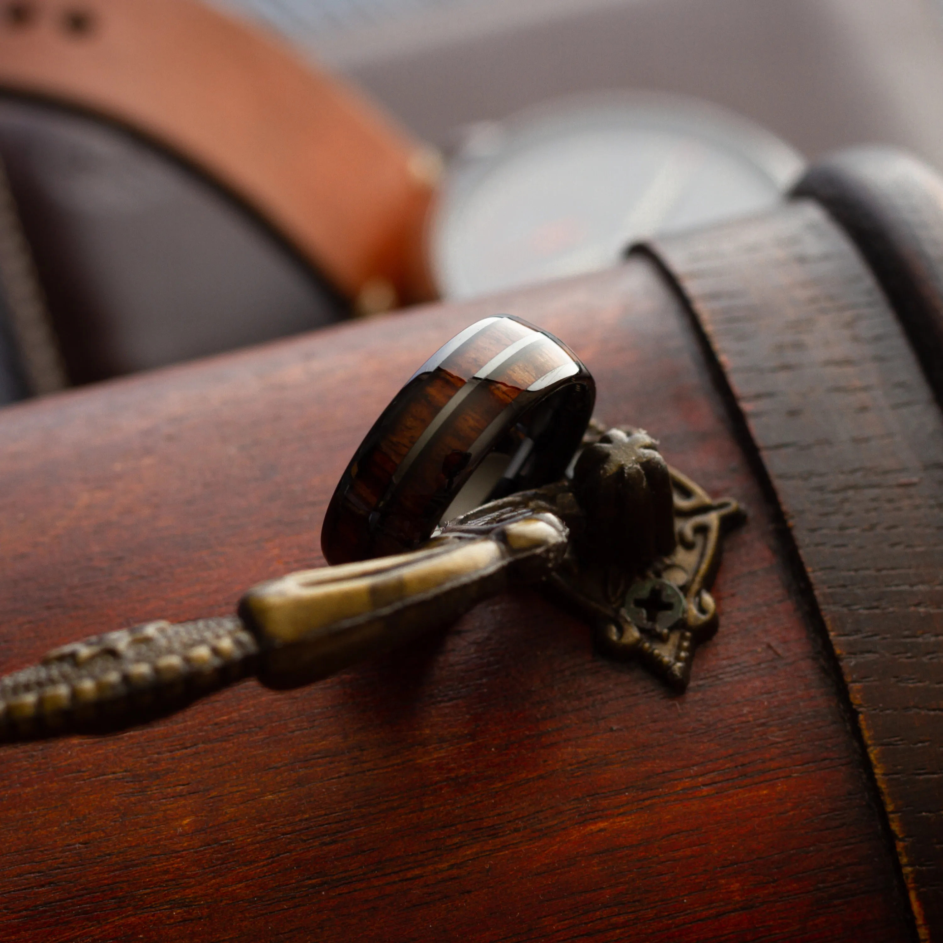 Barrel Ceramic Koa Wood Ring