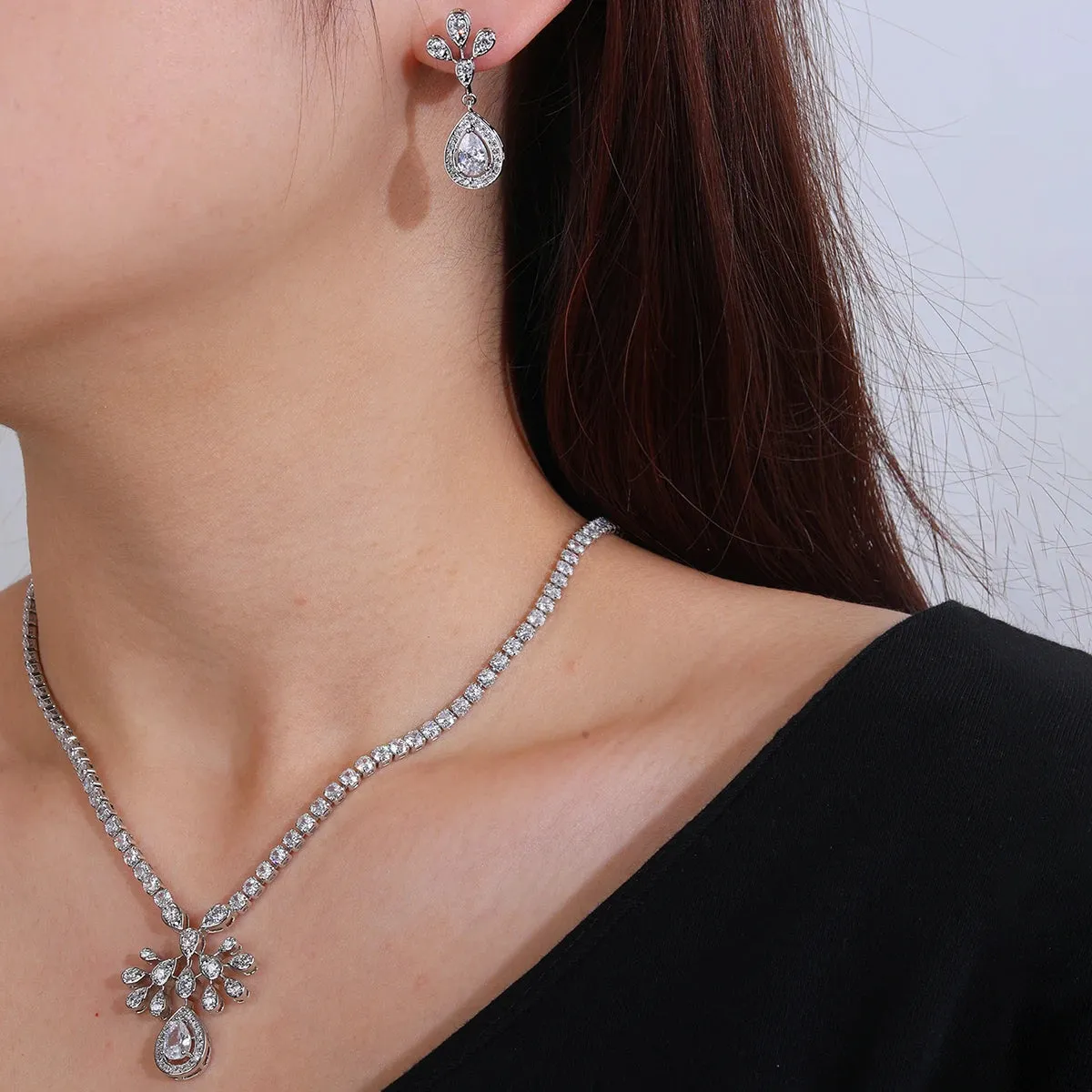 Bridal Jewelry Crystal Cubic Zirconia Flower Necklace and Earring Set, Suitable For Wedding Dinner, Girlfriend Gift, CN10470
