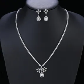Bridal Jewelry Crystal Cubic Zirconia Flower Necklace and Earring Set, Suitable For Wedding Dinner, Girlfriend Gift, CN10470