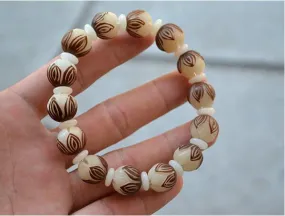 Carved Bodhi Seed Lotus Beads Bracelet