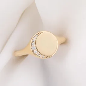 Crescent Moon Engravable Signet Ring