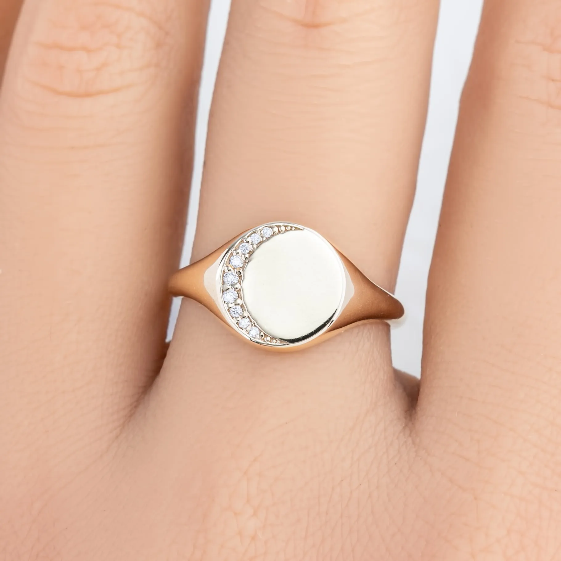 Crescent Moon Engravable Signet Ring