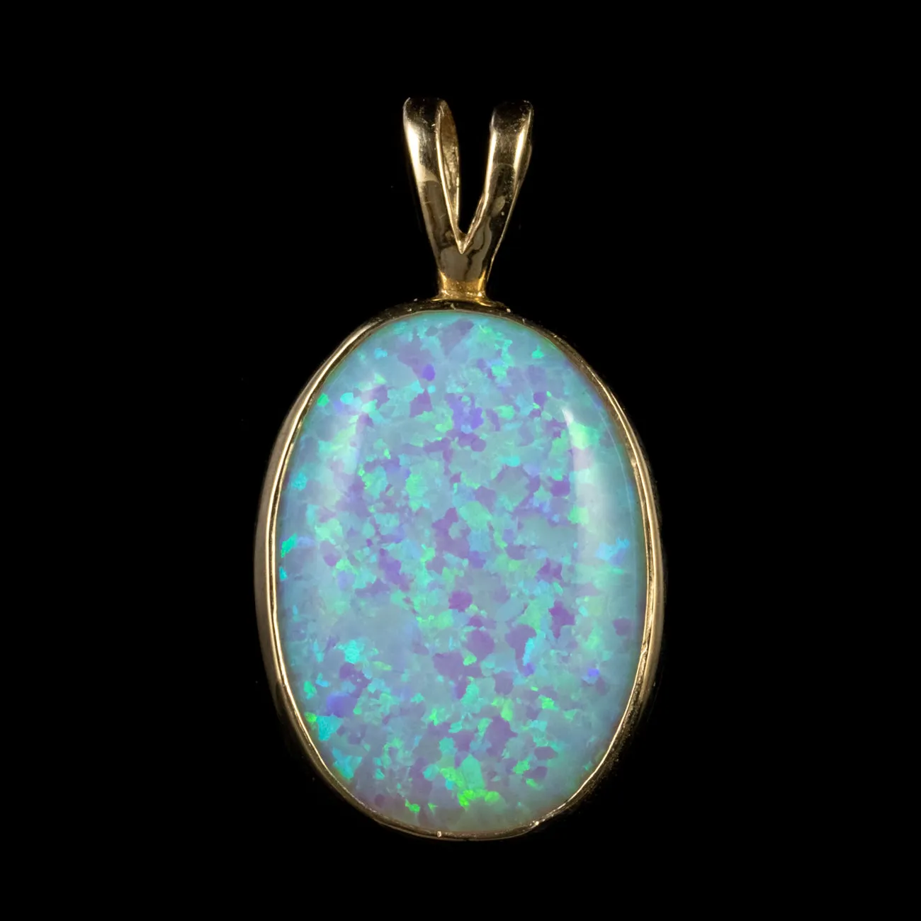 Cultured Opal Pendant 9Ct Gold 15Ct Opal