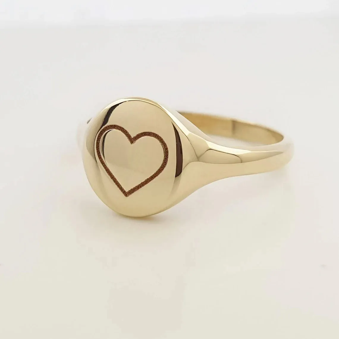 Dainty Heart Signet Ring