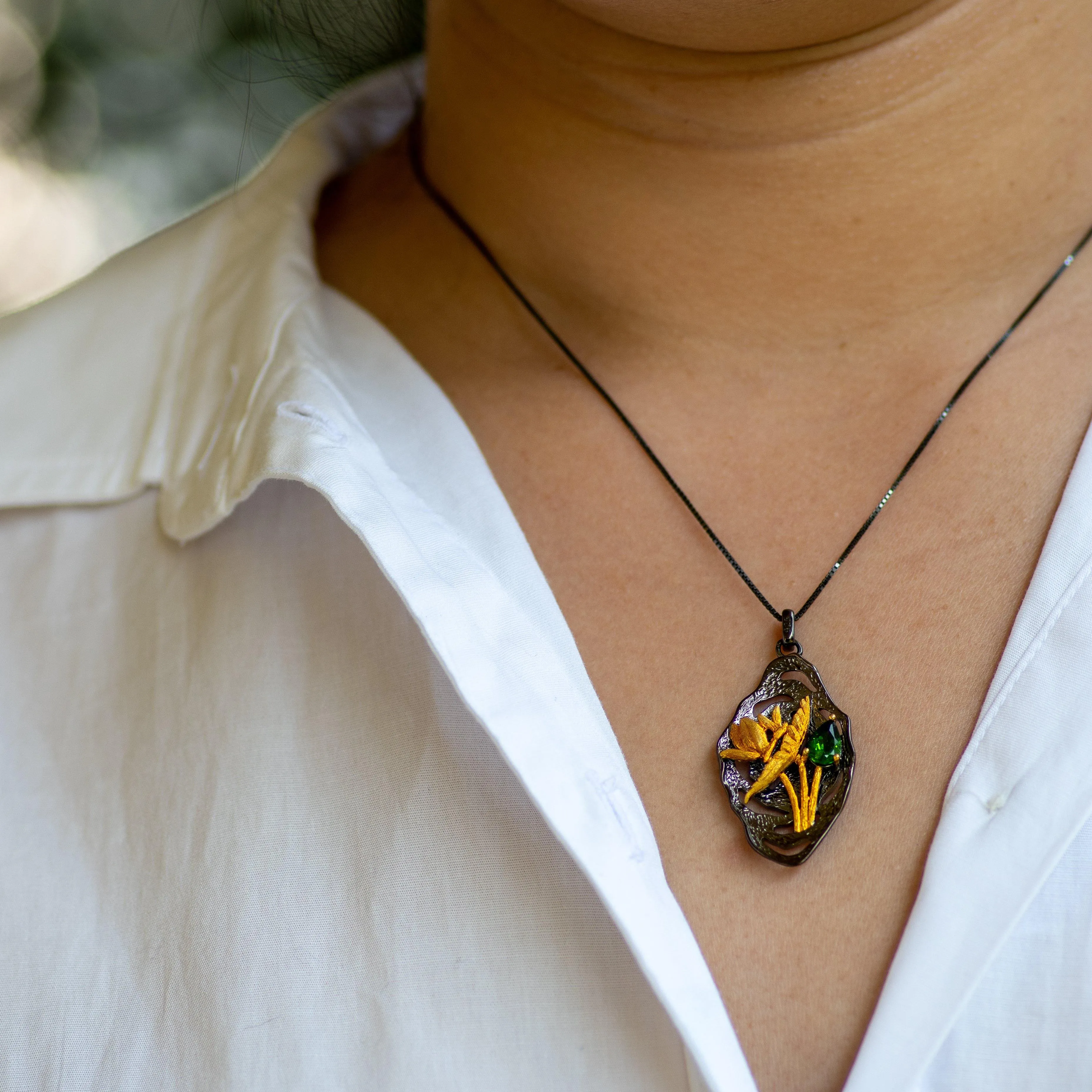Dragonfly Chrome Diopside Pendant Necklace in Sterling Silver