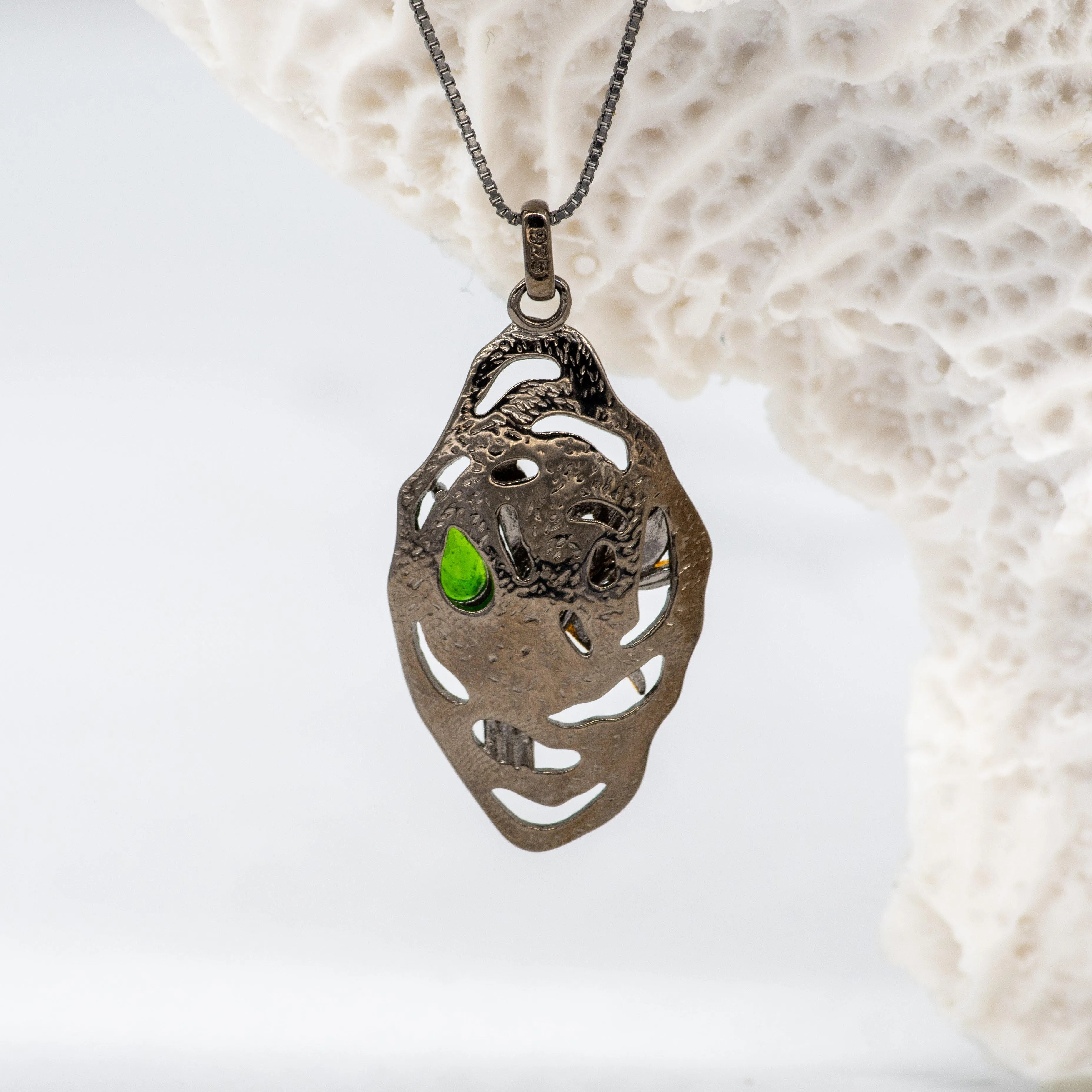 Dragonfly Chrome Diopside Pendant Necklace in Sterling Silver