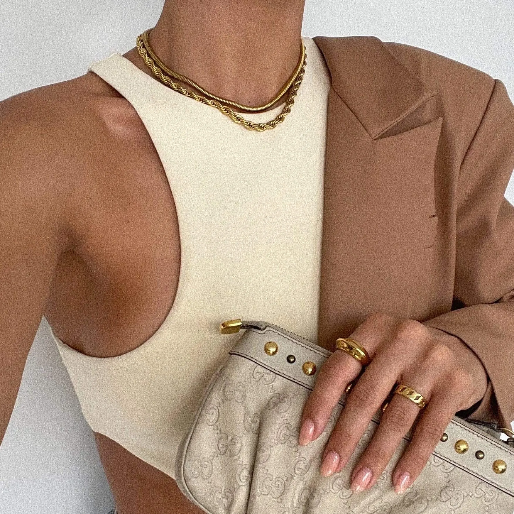 Ellie Vail - Candice Round Snake Chain Necklace