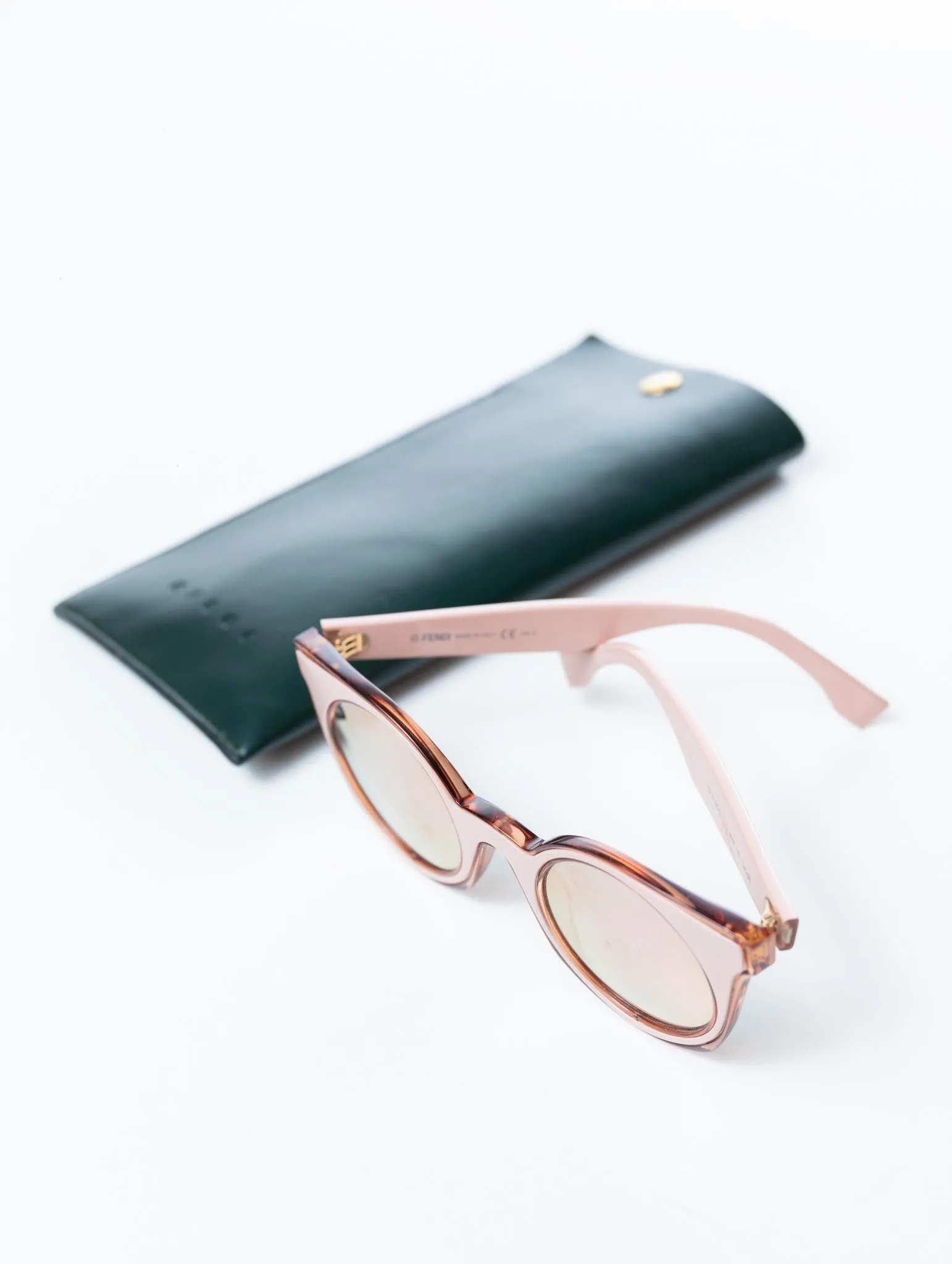 FENDI GLASSES