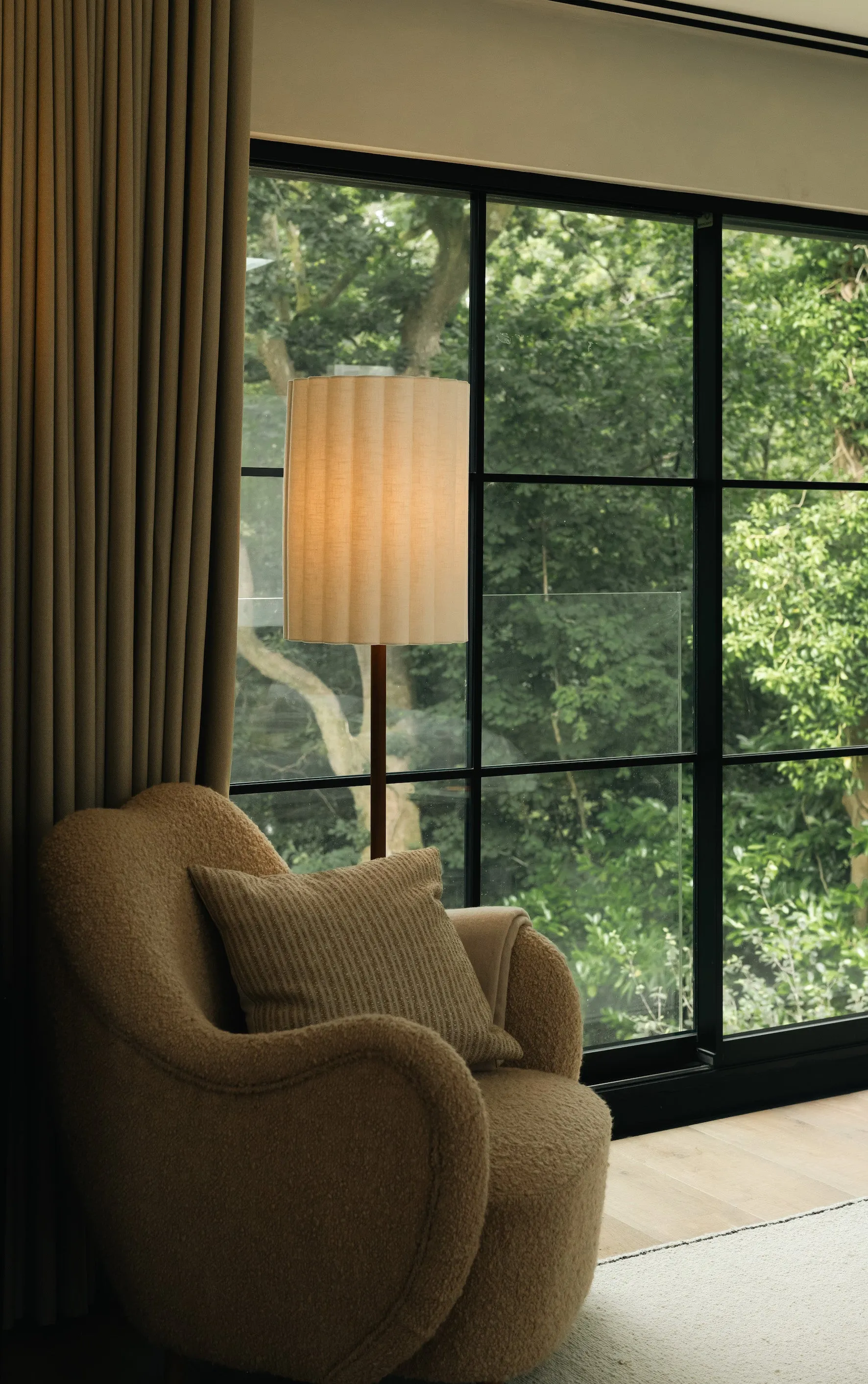 Folia - walnut wood and scalloped natural linen floor lamp