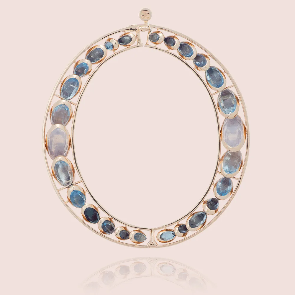 Front Dancing Rigid Bracelet