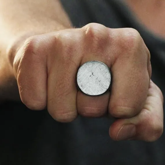 Full Moon Ring | Location