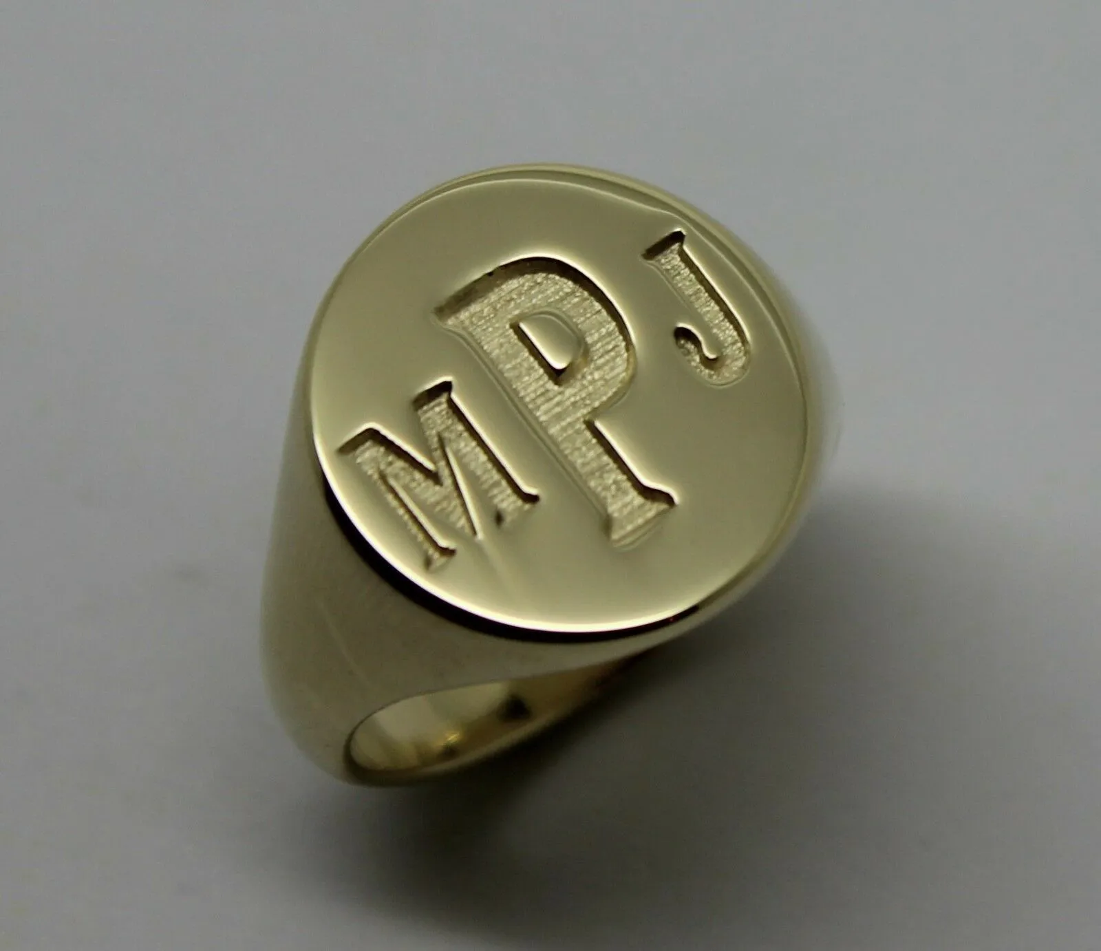 Full Solid Heavy New 14ct Yellow, Rose or White Gold Oval Signet Ring Size K   Engraving