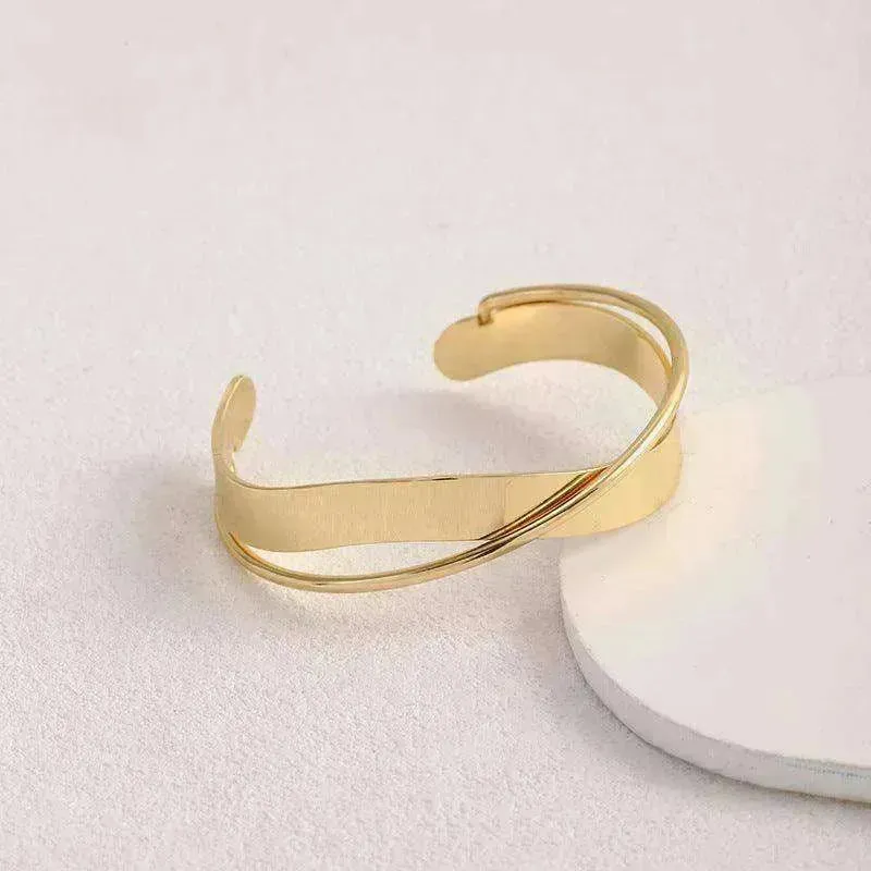 Irregular Gold Wave Bracelet Adjustable