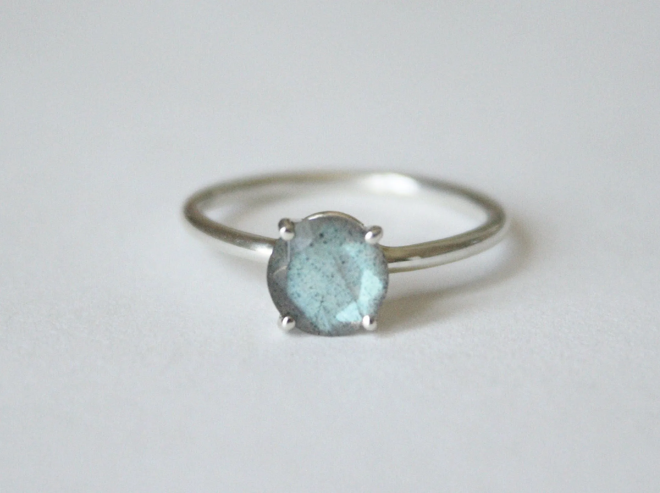 Labradorite Ring, 7mm Round