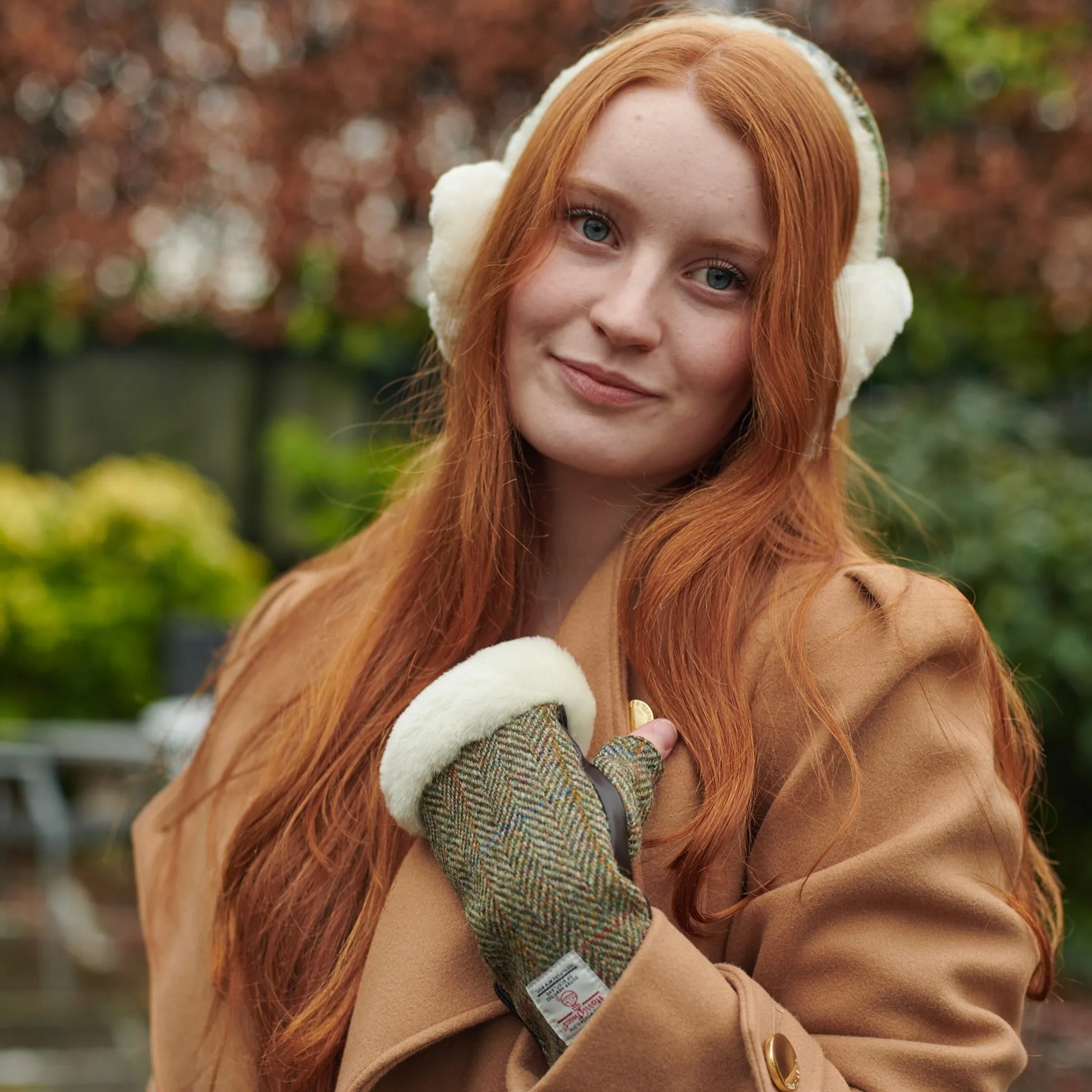 Ladies Mittens