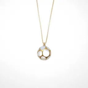Maki-e Urushi Lacquer Pendant Necklace - White South Sea Pearl Shell / Thread Pattern / White -, Traditional Japanese Urushi Lacquer Jewelry