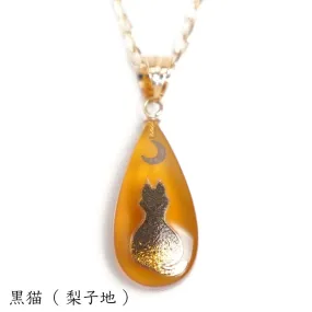 Maki-e Urushi Lacquer Pendant Necklace - White Tortoiseshell / Black Cat 02 -, Traditional Japanese Urushi Lacquer Jewelry