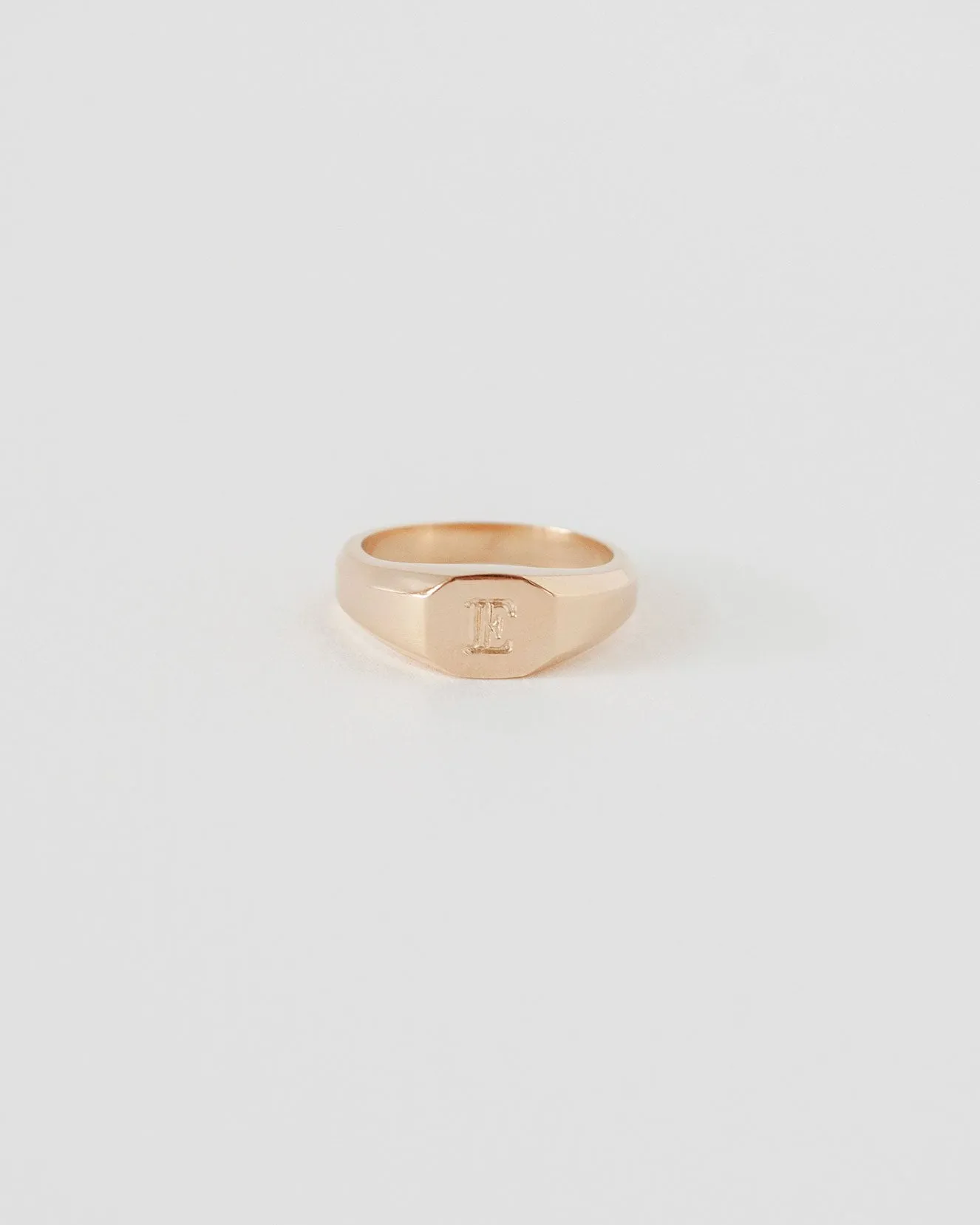 MISFIT SIGNET