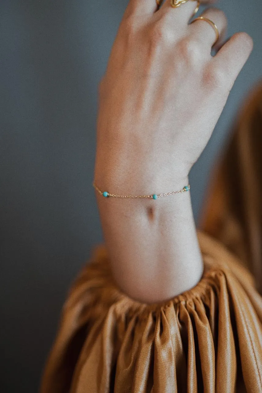 Nebula Turquoise Chain Bracelet in Silver Tone