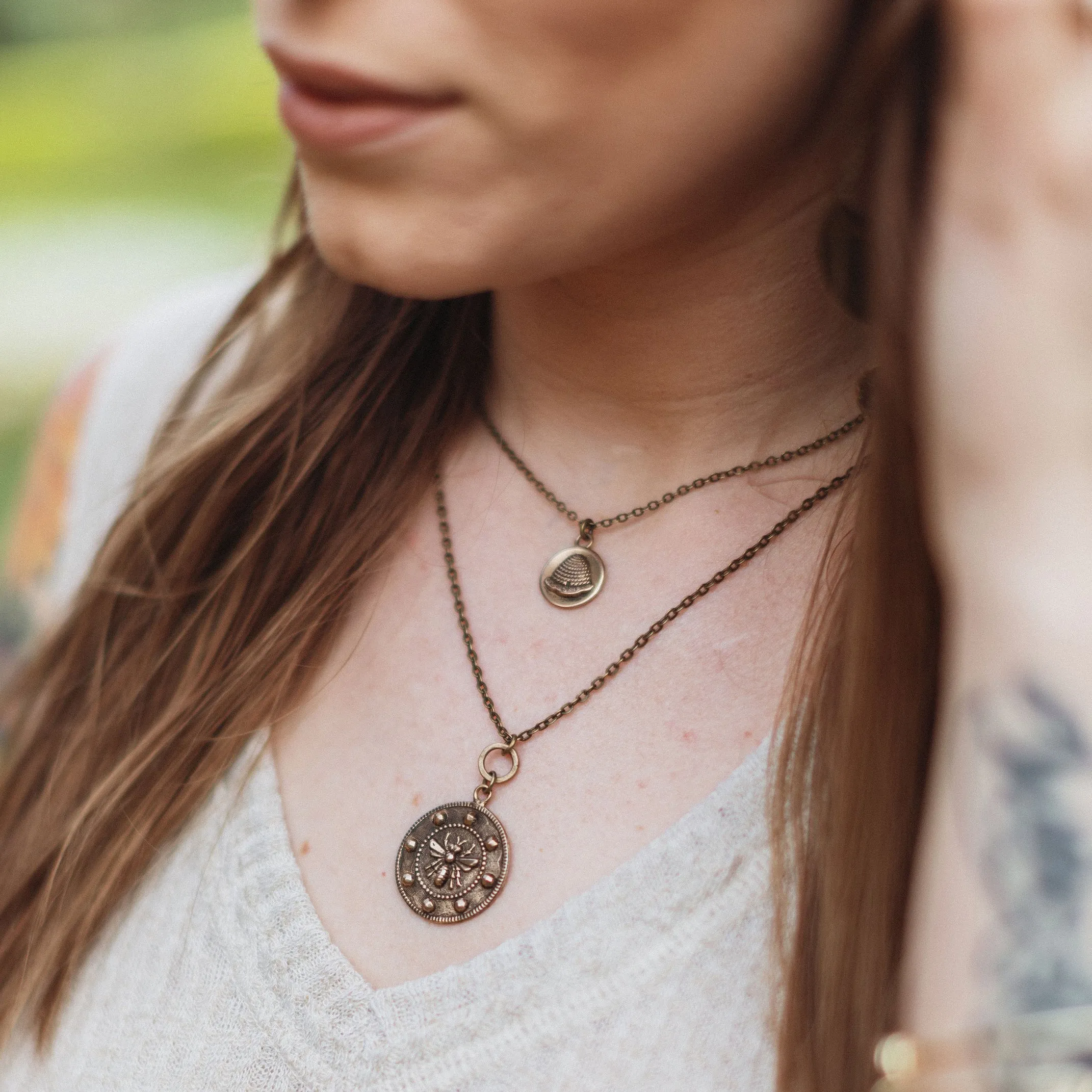 QUEEN BEE (Lg) Vintage Button Necklace - BRONZE