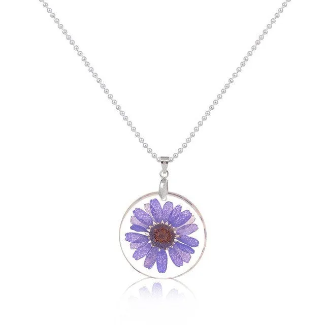 Resin Dried Flower Daisy Necklace