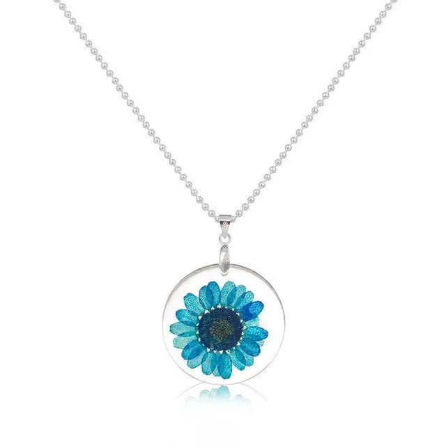 Resin Dried Flower Daisy Necklace
