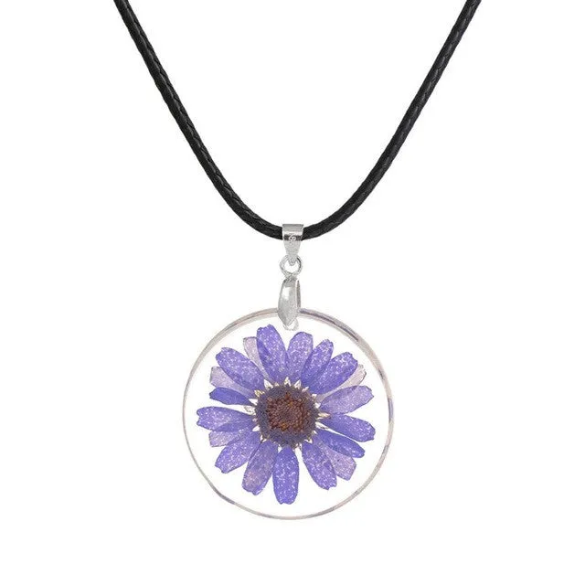 Resin Dried Flower Daisy Necklace