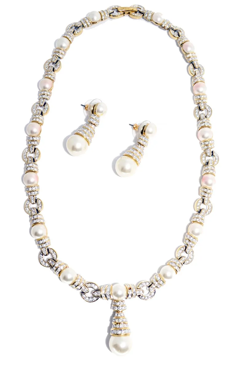 Signed Vintage Rhinestone and Pearl Link Necklace With Pierced Earrings