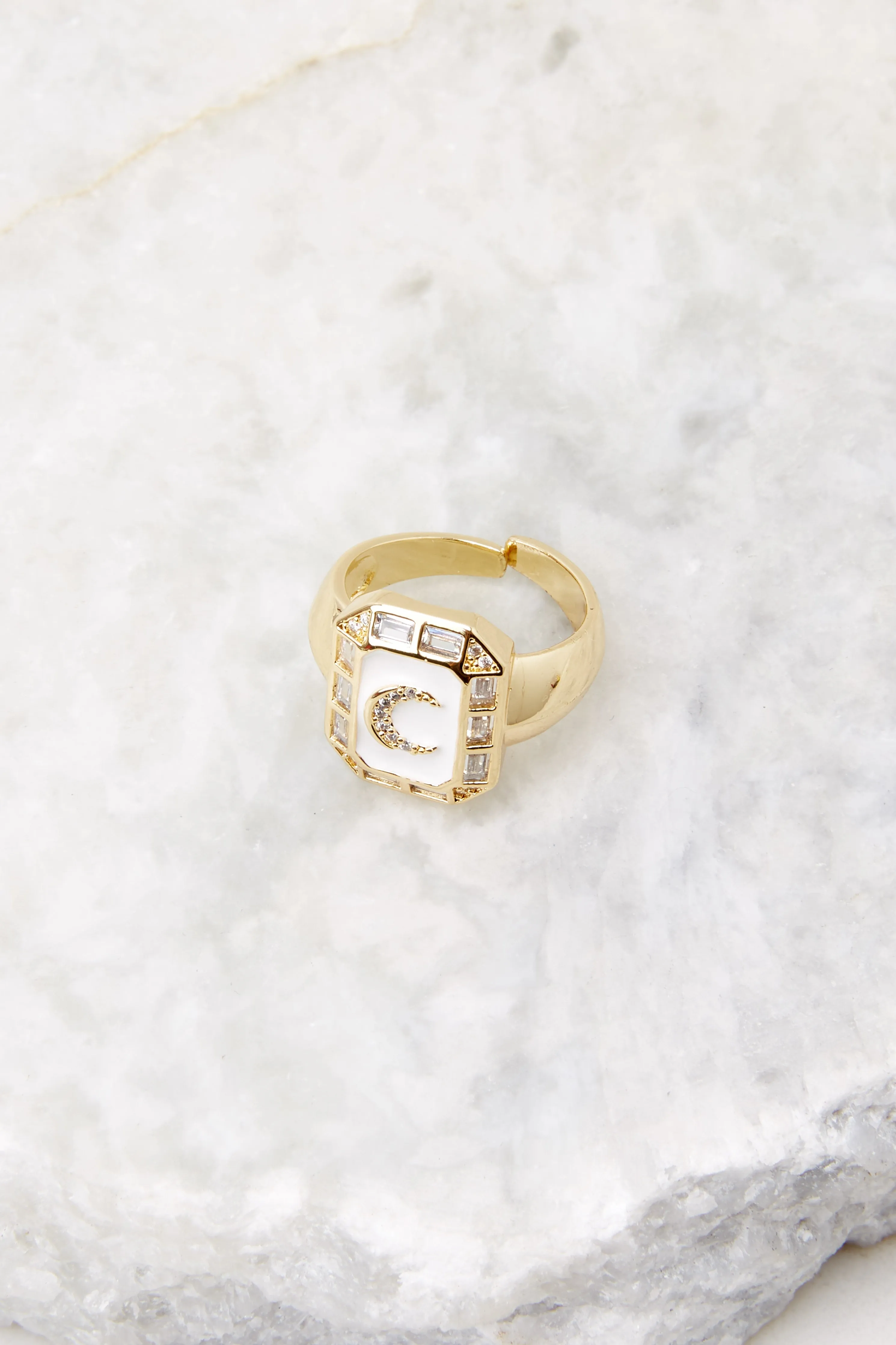Sky White Moon Signet Ring