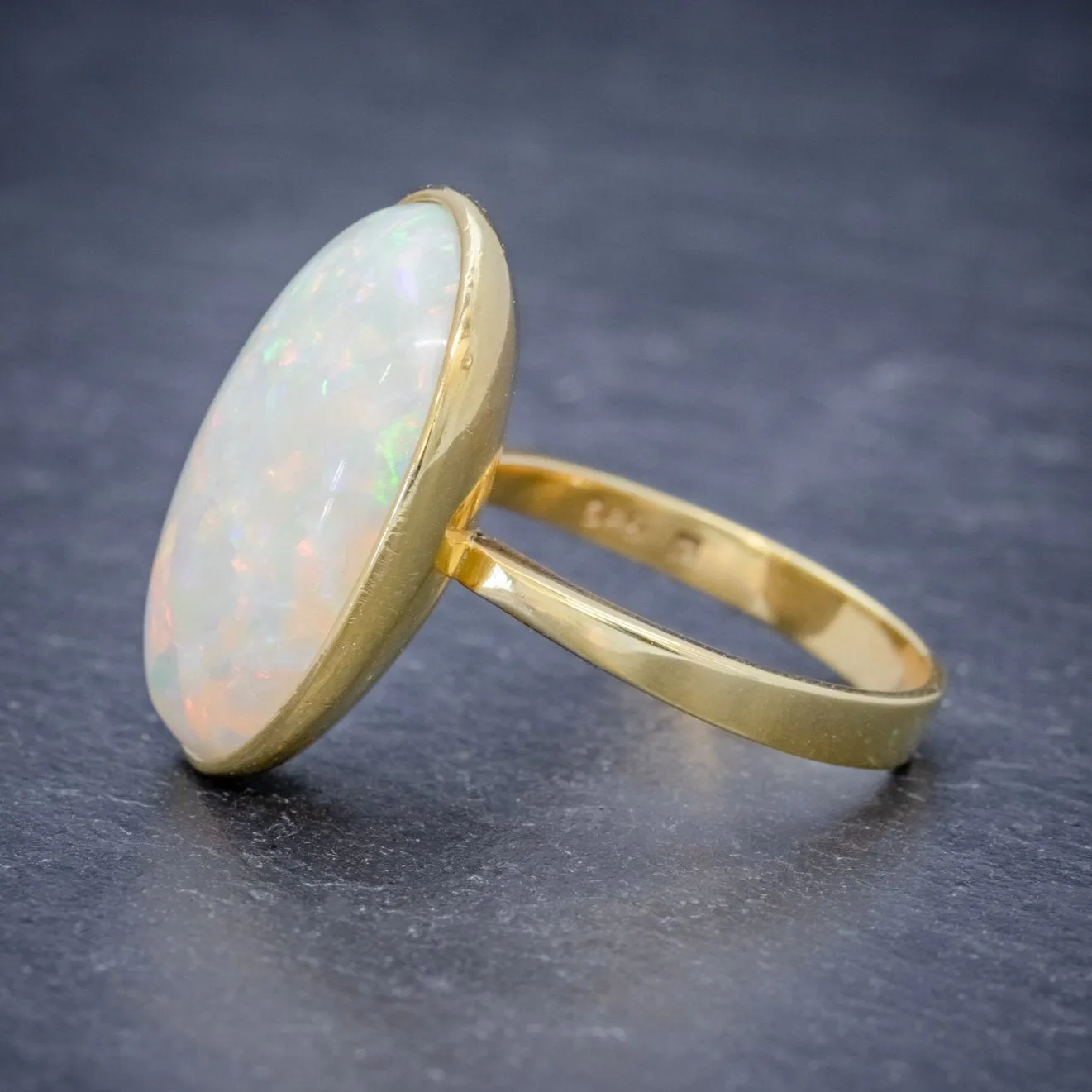Vintage Opal Ring 14Ct Gold Natural 14Ct Opal Circa 1940
