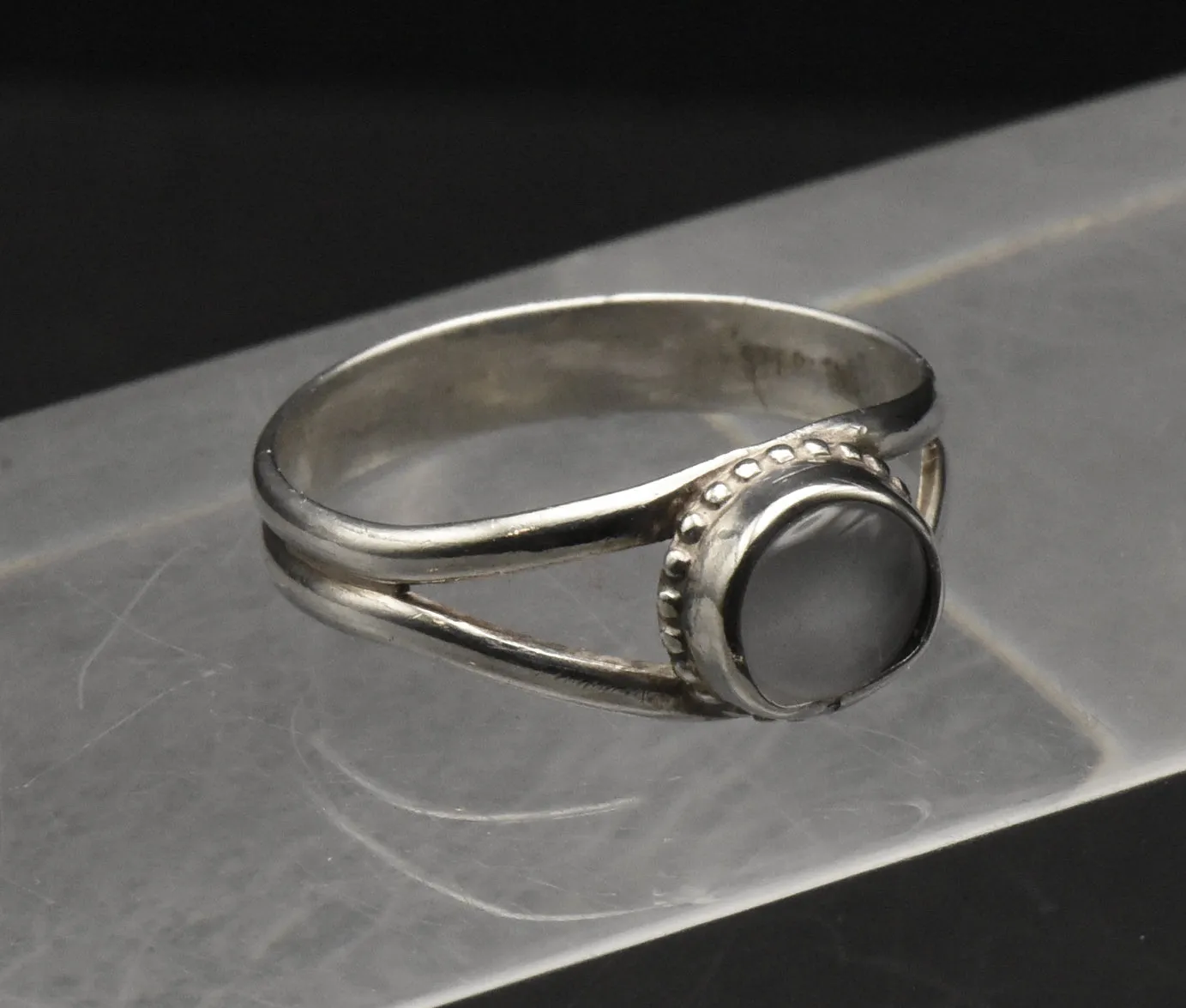 Vintage Sterling Silver Opal Ring - Size 9.75