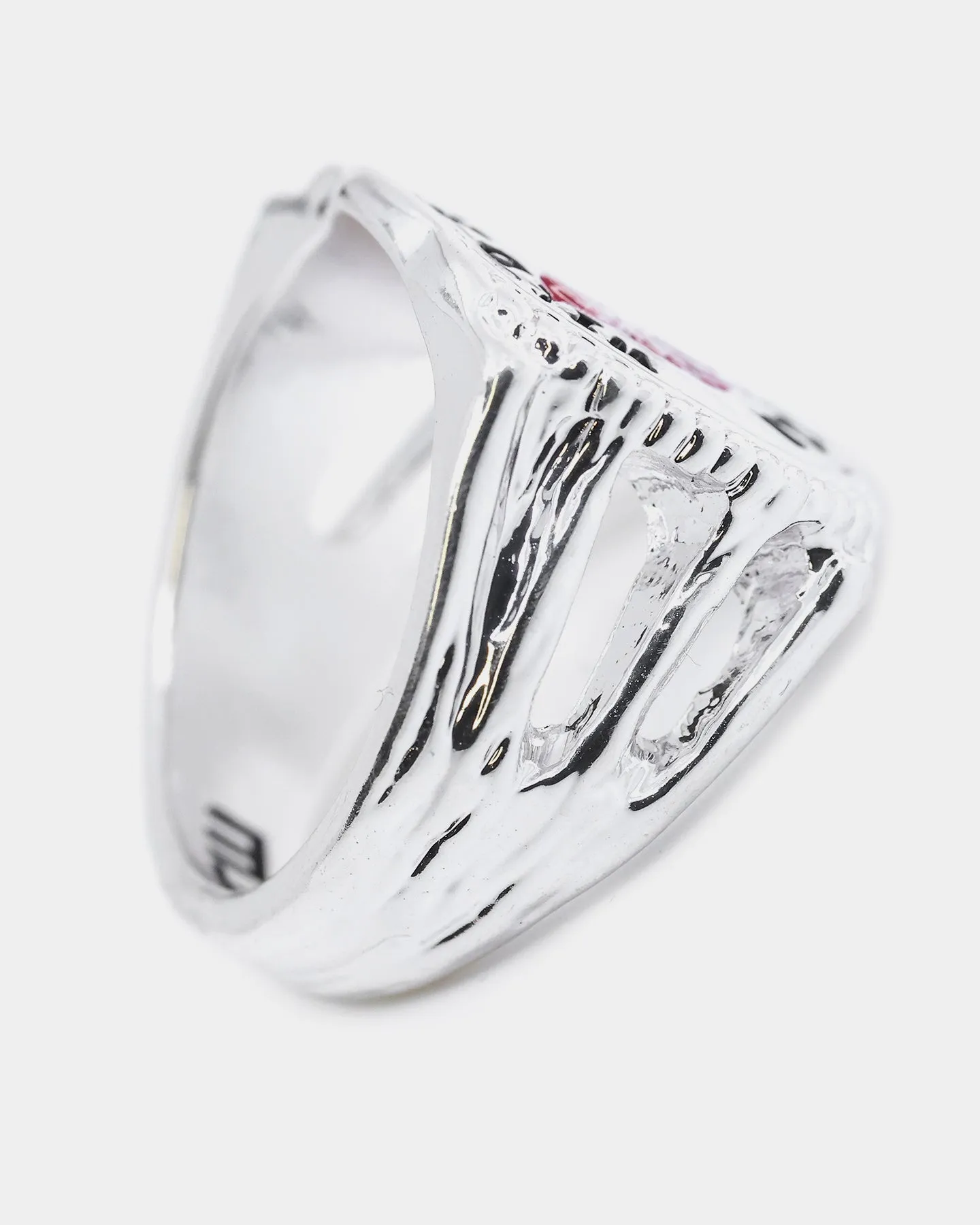Wild For The Weekend Baller Bear Coin Signet Ring (Medium) Silver