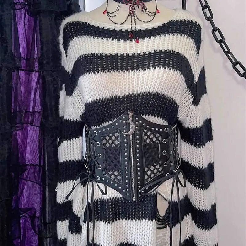 Zip-up hollow out self tie moon applique belt